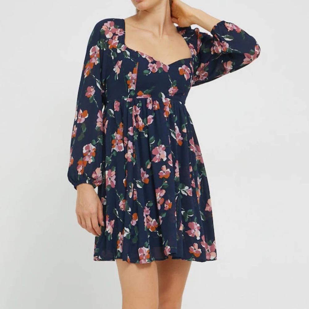 Abercrombie & Fitch NWOT Floral Navy Dress with Pink and Orange Flowers Size XS